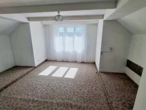 Prodej rodinného domu, Smečno, 200 m2