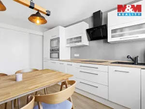 Prodej bytu 2+1, Děčín - Děčín I-Děčín, Čsl. armády, 64 m2