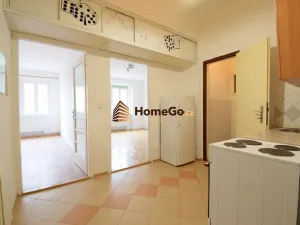 Pronájem bytu 2+1, Praha - Nusle, U gymnázia, 53 m2