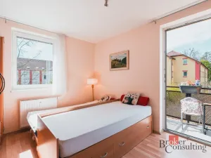 Prodej bytu 1+1, Milovice - Mladá, Kaštanová, 49 m2