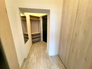 Pronájem bytu 1+kk, Praha - Žižkov, 32 m2