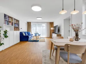 Prodej vícegeneračního domu, Praha - Horní Počernice, Čechurova, 365 m2