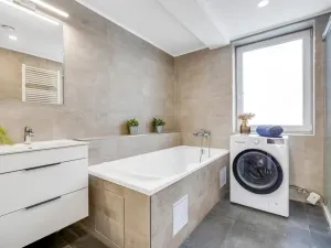 Prodej vícegeneračního domu, Praha - Horní Počernice, Čechurova, 365 m2