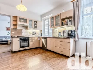 Prodej rodinného domu, Kyselka, 230 m2