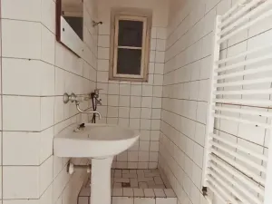 Pronájem obchodního prostoru, Hradec Králové, třída Karla IV., 89 m2