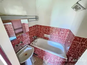 Prodej činžovního domu, Praha - Satalice, Bošínská, 195 m2