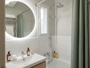 Prodej bytu 1+kk, Praha - Bubeneč, Zelená, 26 m2