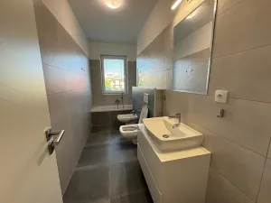 Pronájem bytu 2+kk, Kroměříž, Slovákova, 52 m2