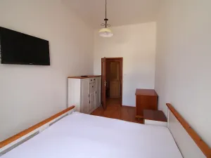 Pronájem bytu 2+1, Karlovy Vary, I. P. Pavlova, 54 m2