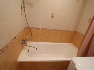 Pronájem bytu 2+1, Karlovy Vary, I. P. Pavlova, 54 m2