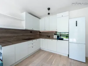 Prodej bytu 2+kk, Praha - Košíře, Naskové, 49 m2