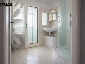 Prodej obchodního prostoru, Kolín - Kolín V, Ovčárecká, 554 m2