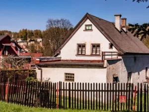 Prodej rodinného domu, Luby, Hřbitovní, 98 m2