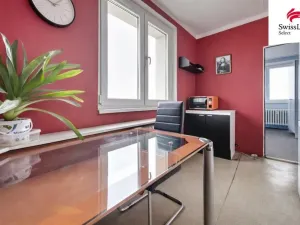 Prodej bytu 3+1, Říčany, Komenského náměstí, 64 m2