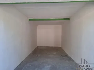 Prodej garáže, Teplice, 18 m2