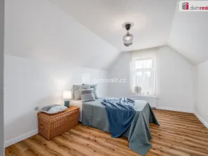 Prodej rodinného domu, Sedlčany, Baxova, 140 m2