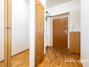 Pronájem bytu 3+kk, Praha - Holešovice, Osadní, 76 m2