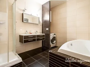 Pronájem bytu 3+kk, Praha - Holešovice, Osadní, 76 m2