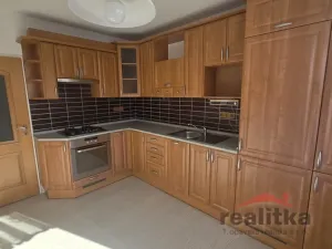 Prodej bytu 3+1, Opava - Kylešovice, Bílovecká, 74 m2