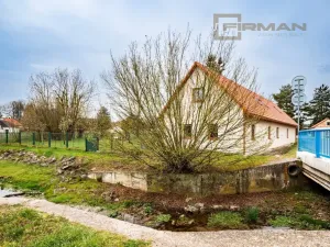 Prodej rodinného domu, Třebešice, 236 m2