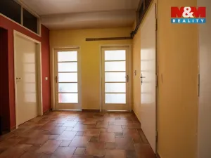 Pronájem bytu 2+1, Hradec Králové, Šimkova, 75 m2