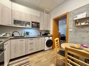 Prodej bytu 2+1, Krnov - Pod Cvilínem, Zeyerova, 60 m2