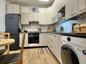 Prodej bytu 2+1, Krnov - Pod Cvilínem, Zeyerova, 60 m2