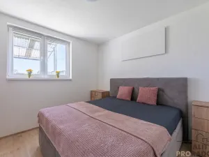 Prodej bytu 4+kk, Vochov, 80 m2