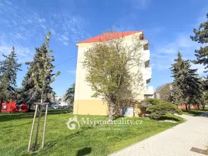 Prodej bytu 2+1, Znojmo, Pražská sídl., 52 m2