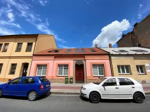 Pronájem bytu 2+kk, Pardubice, Milheimova, 52 m2