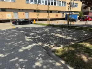 Pronájem garážového stání, Pardubice, 17. listopadu, 10 m2