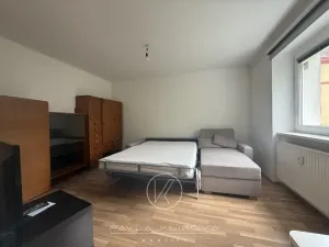 Pronájem bytu 1+1, Plzeň, Kyjevská, 28 m2