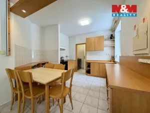 Prodej ubytování, Bítov, 139 m2