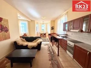 Prodej bytu 2+kk, Mariánské Lázně - Úšovice, Zeyerova, 64 m2