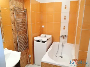 Pronájem bytu 2+kk, Kladno, Vít. Nezvala, 43 m2