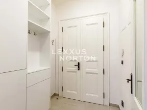 Pronájem bytu 3+1, Praha - Nové Město, Na Poříčí, 92 m2