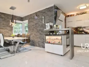 Prodej rodinného domu, Brno - Komín, Hlavní, 558 m2