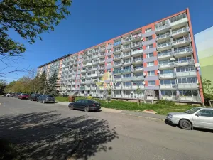 Prodej bytu 3+1, Chomutov, Stavbařská, 80 m2