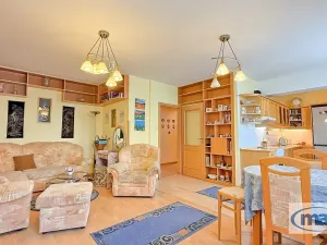 Prodej bytu 3+kk, Býšť, 77 m2