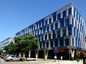 Pronájem kanceláře, Praha - Holešovice, Jankovcova, 390 m2