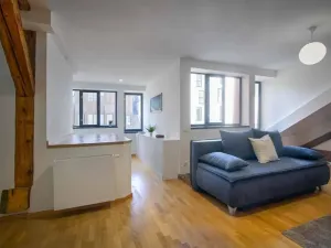 Pronájem bytu 1+kk, Praha - Karlín, Sokolovská, 78 m2