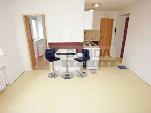 Pronájem bytu 2+kk, Neratovice, 28 m2