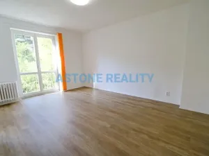 Pronájem bytu 2+1, Praha - Strašnice, Dvouletky, 52 m2