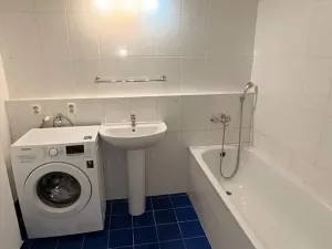 Pronájem bytu 2+kk, Pardubice, nábřeží Závodu míru, 64 m2