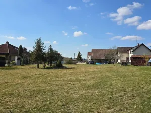 Prodej pozemku pro bydlení, Malá Hraštice, 900 m2