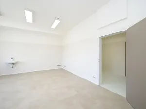 Pronájem ordinace, Hradec Králové, Pospíšilova, 55 m2
