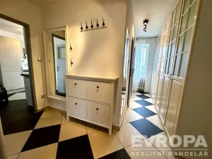 Pronájem bytu 2+1, Poděbrady - Poděbrady III, Kunštátská, 54 m2