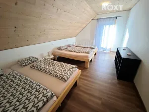 Prodej rodinného domu, Trutnov, Dolní, 142 m2