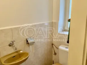 Pronájem bytu 2+kk, Praha - Smíchov, Stroupežnického, 52 m2