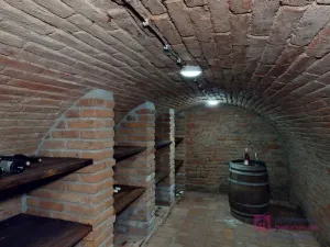 Prodej ubytování, Bulhary, 664 m2